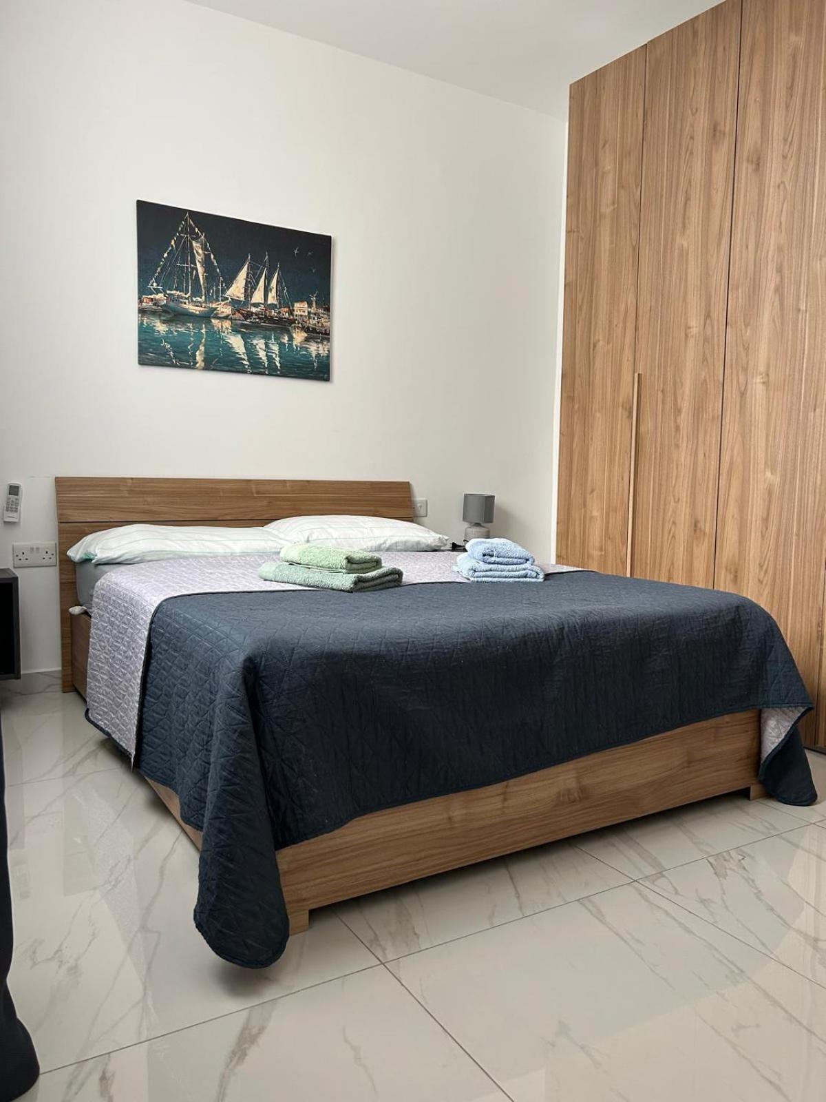 Exceptional 3-Bedroom Apartment, Sliema - Tigne Point! Kültér fotó