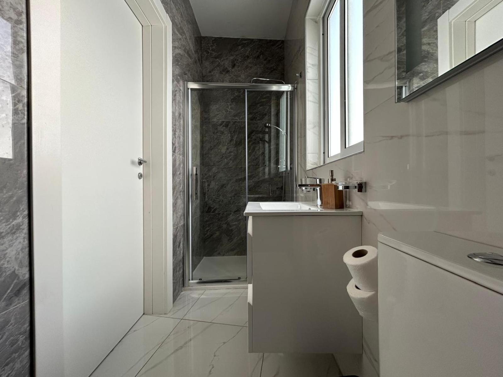 Exceptional 3-Bedroom Apartment, Sliema - Tigne Point! Kültér fotó