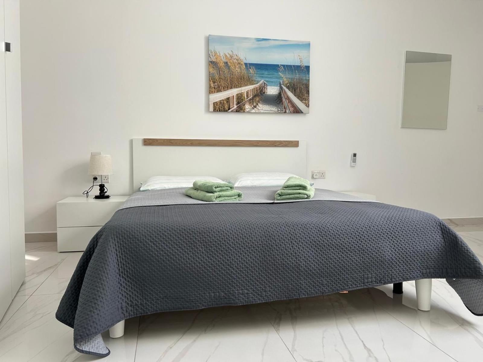Exceptional 3-Bedroom Apartment, Sliema - Tigne Point! Kültér fotó